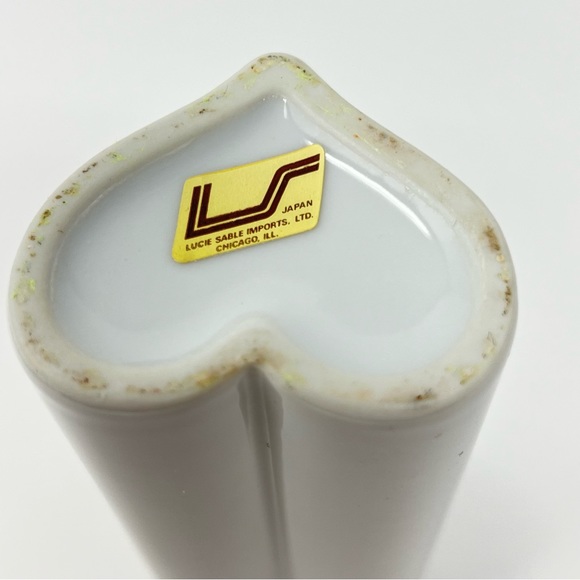 Lucie Sable Imports Japan “I Love You” Heart Shaped Vase 6” Tall Valentines - Picture 3 of 4